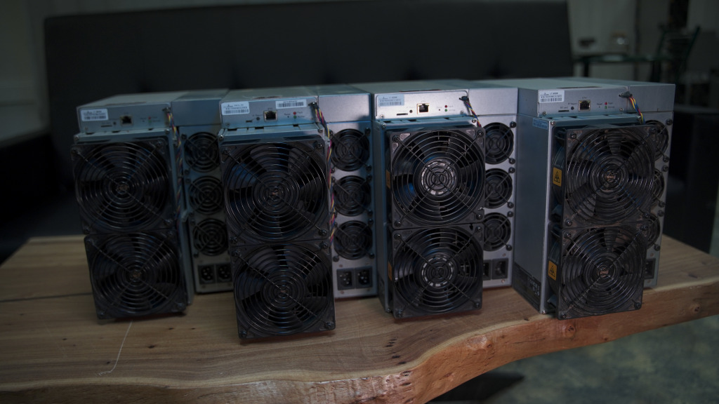 ASIC майнер Bitdeer SealMiner A2 Pro ASIC майнер Bitdeer SealMiner A2 Pro