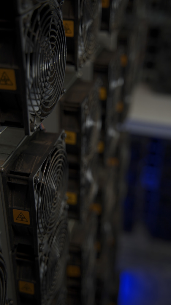 Холодный кошелёк для криптовалюты Ledger