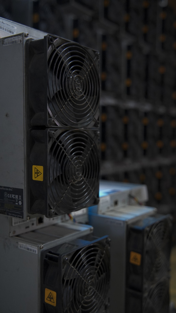 Холодный кошелёк для криптовалюты Ledger