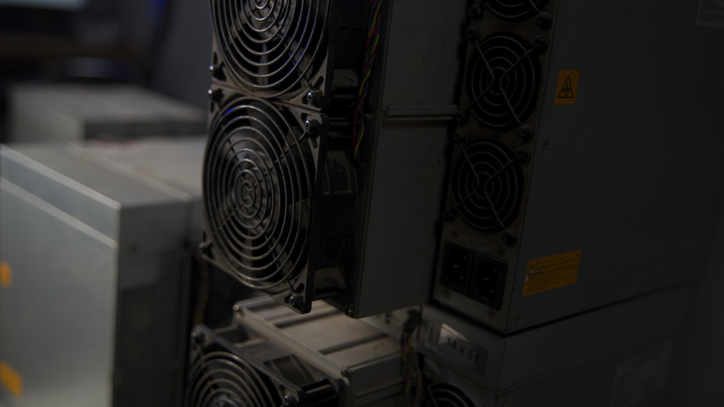 Холодный кошелёк для криптовалюты Ledger