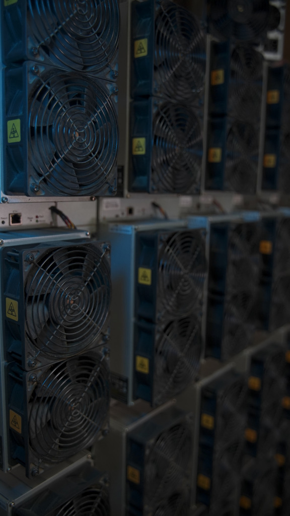 Холодный кошелёк для криптовалюты Ledger