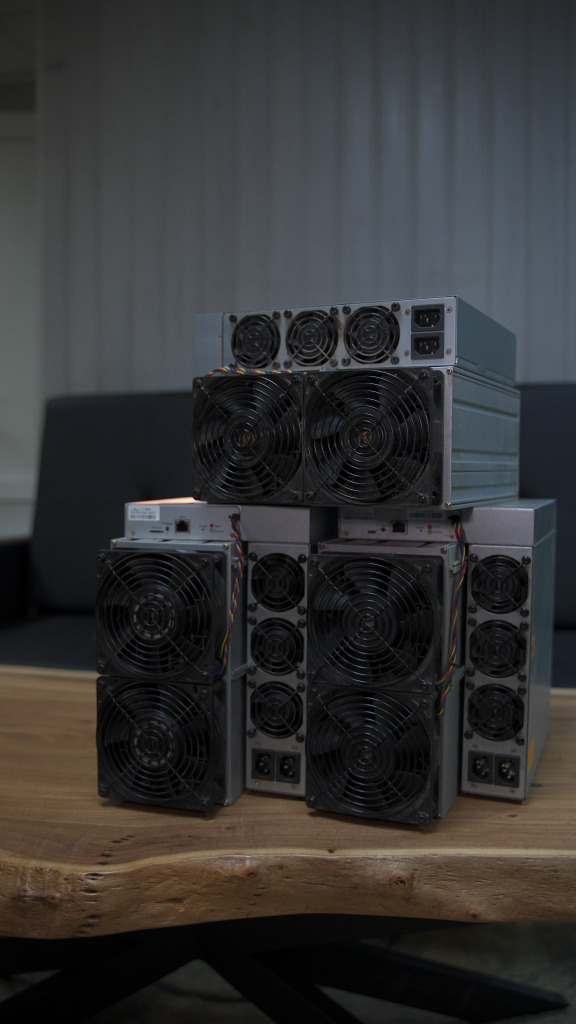 ASIC майнер Elphapex DG1 Home 2 ASIC майнер Elphapex DG1 Home 2